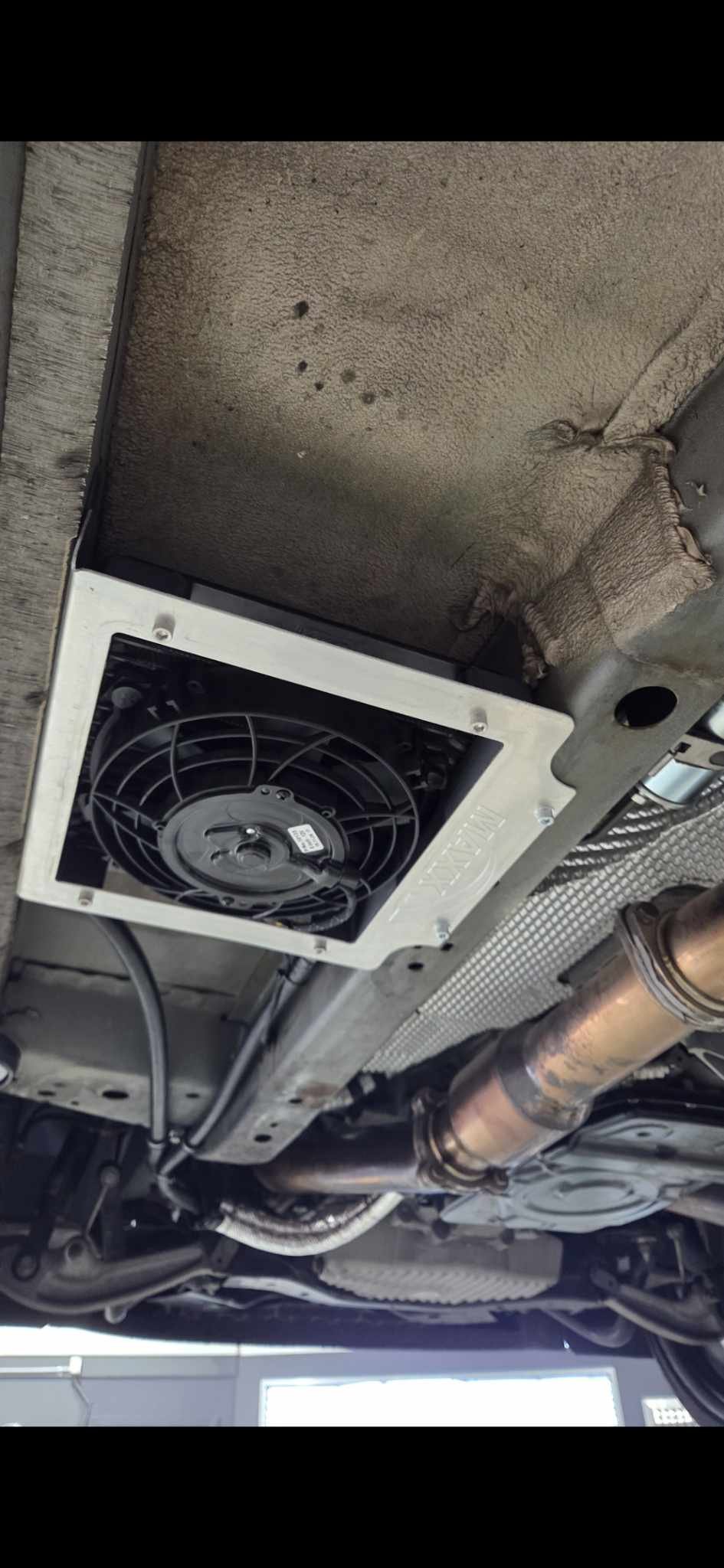 Maxx Aftermarket ZF Transmission Cooler Kit With Fan